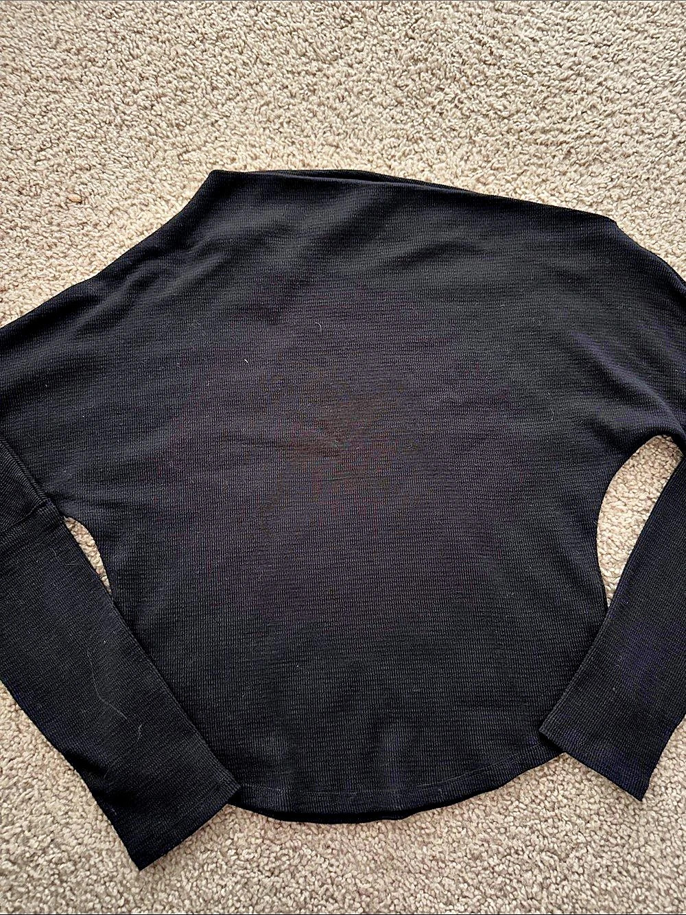 CUPSHE Black Long Sleeve Top Size Medium Like New